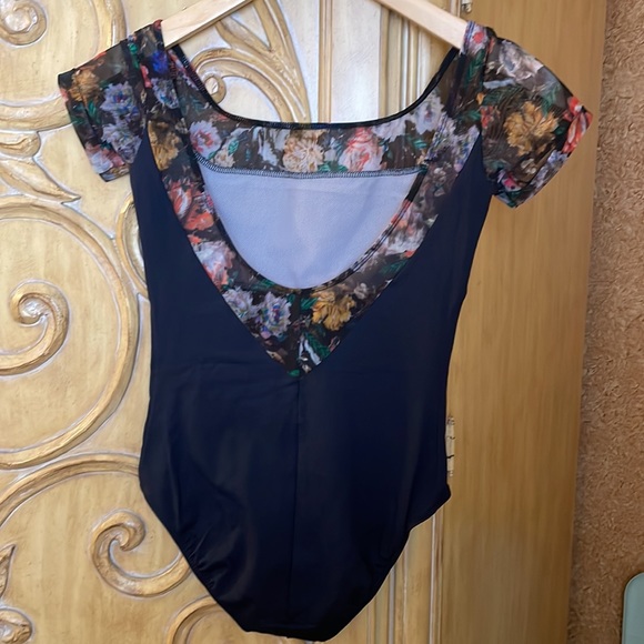 Ainslie Wear Leotard black Lycra and printed mesh - Picture 2 of 3